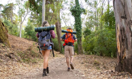 how long does it take to hike 3 miles